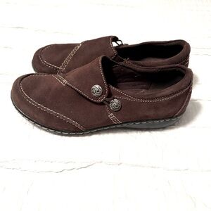 Women’s Clarks Ashland Lane Q Slip On Loafers Dark Tan Suede Size 7.5